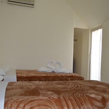אתונה Apollonion Hotel מראה חיצוני תמונה