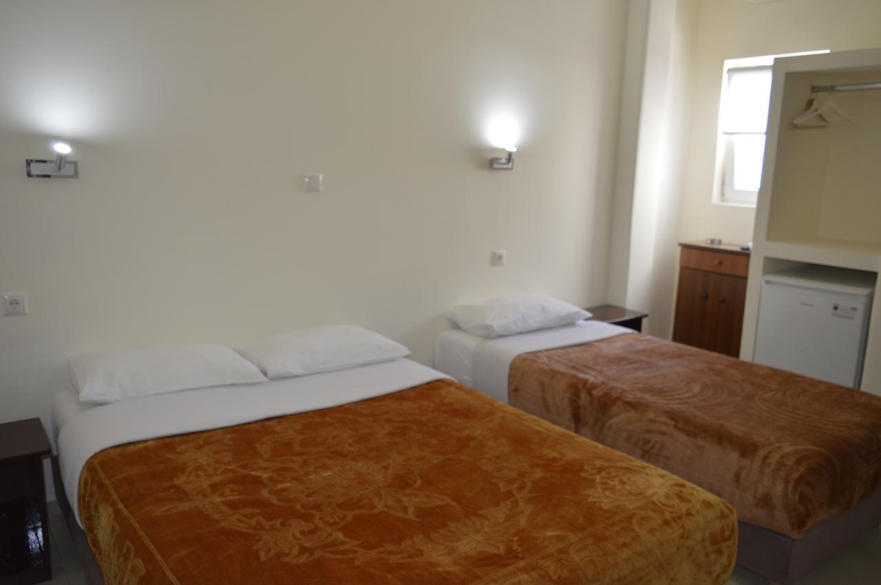 אתונה Apollonion Hotel מראה חיצוני תמונה