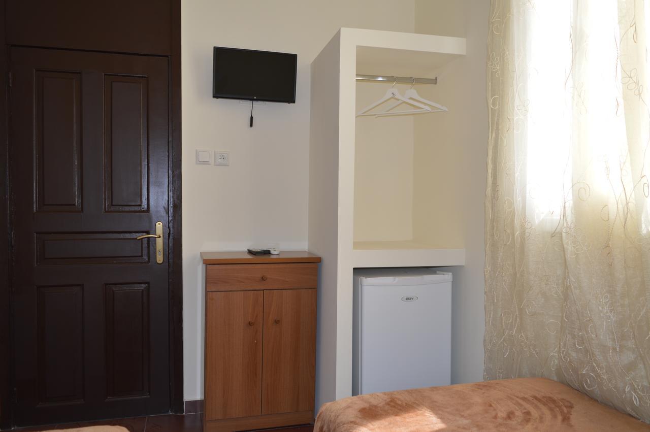 אתונה Apollonion Hotel מראה חיצוני תמונה