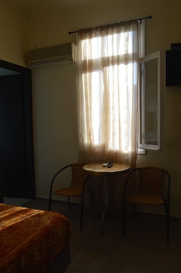 אתונה Apollonion Hotel מראה חיצוני תמונה