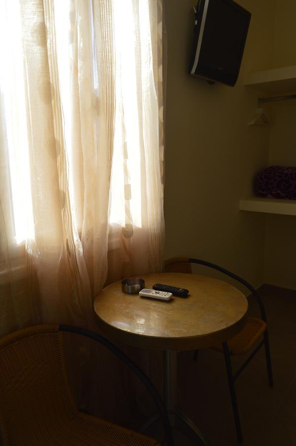 אתונה Apollonion Hotel מראה חיצוני תמונה