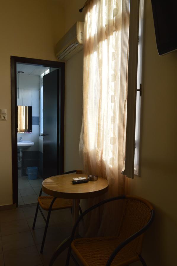 אתונה Apollonion Hotel מראה חיצוני תמונה