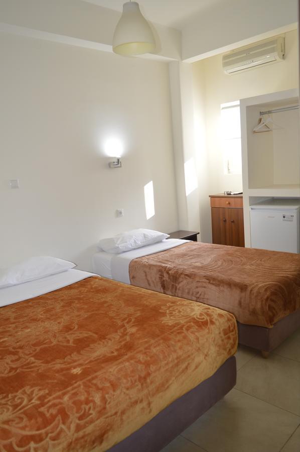 אתונה Apollonion Hotel מראה חיצוני תמונה