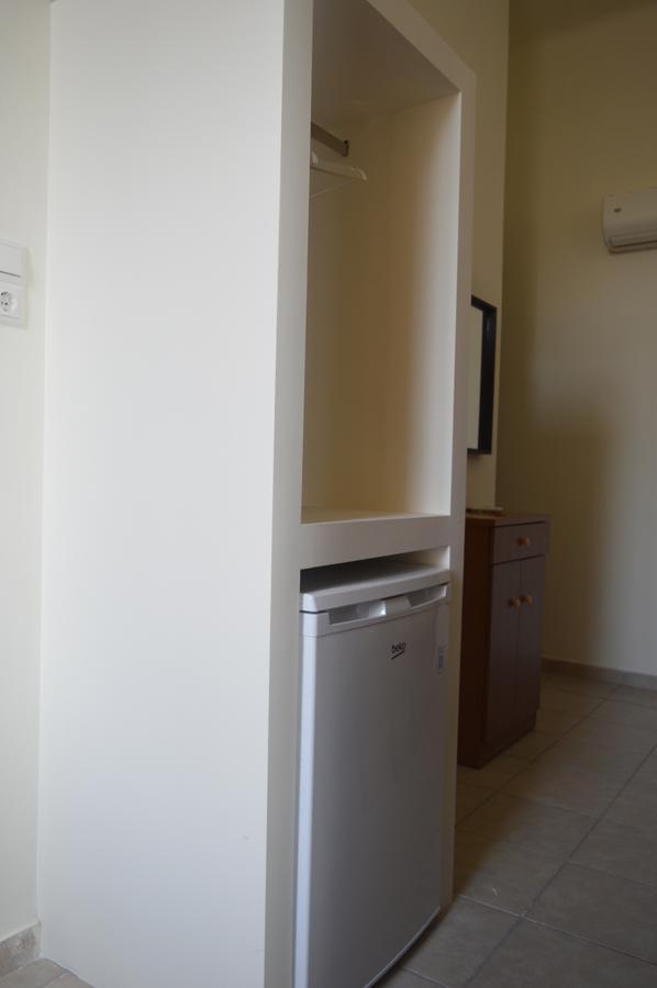 אתונה Apollonion Hotel מראה חיצוני תמונה