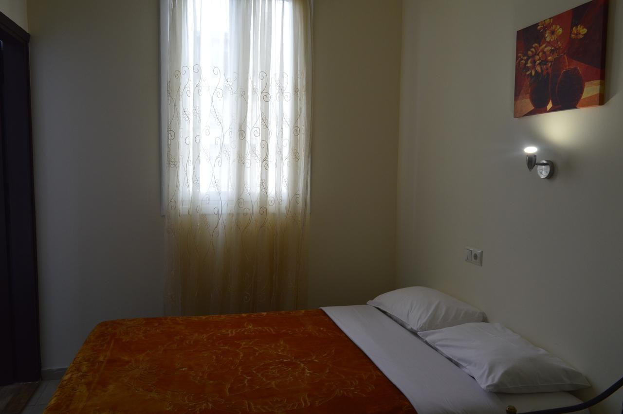 אתונה Apollonion Hotel מראה חיצוני תמונה