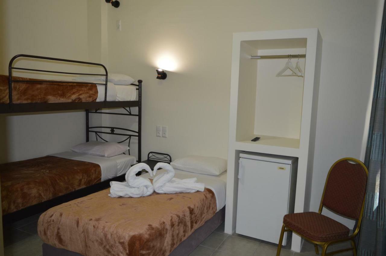 אתונה Apollonion Hotel מראה חיצוני תמונה