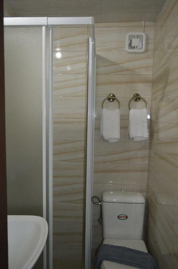 אתונה Apollonion Hotel מראה חיצוני תמונה