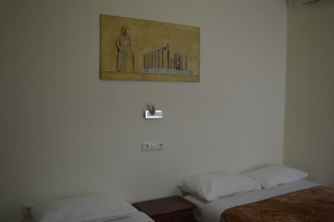 אתונה Apollonion Hotel מראה חיצוני תמונה