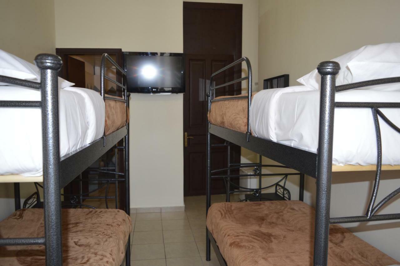 אתונה Apollonion Hotel מראה חיצוני תמונה